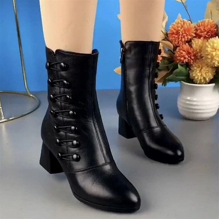 Bota Italiana Cano Curto Em Couro Ecológico Premium - Oferta Válida Apenas Hoje! Bota Italiana MRL-116 Miralleve