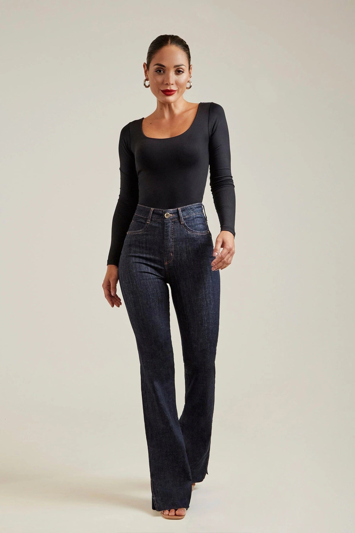 Blusa Premium Curve Manga Longa Preta Blusa Premium MRL-139 Miralleve 